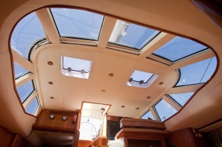 SYNCHRONICITY -  Salon Skylight